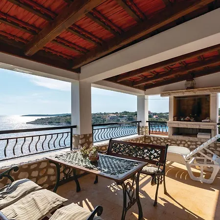 Stratincica Ii Ostrvo Šijak