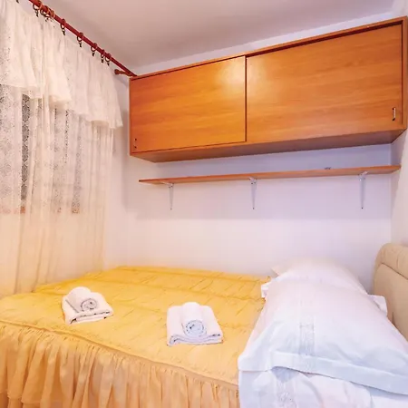 Stratincica Ii * Ostrvo Šijak