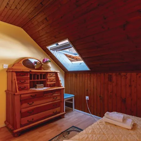 Nyaraló Stratincica Ii Ostrvo Šijak