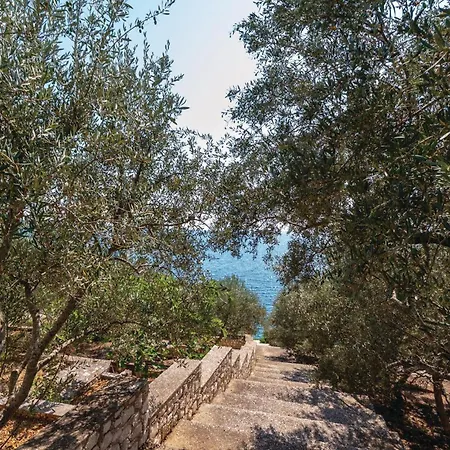 Stratincica Ii Feriehus *