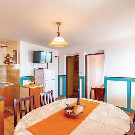 Stratincica Ii Feriehus Ostrvo Šijak